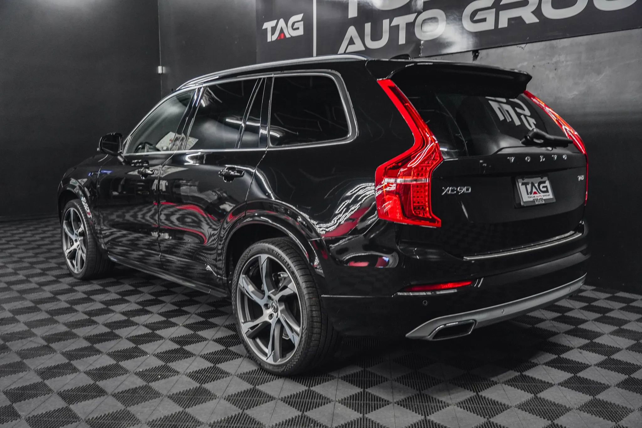 Used 2020 Volvo XC90 T6 Momentum w/ Protection Package Premier AWD/4WD image 27