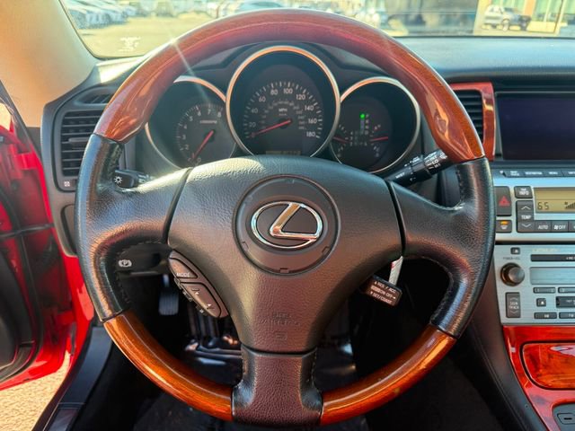 Used 2002 Lexus SC 430 Convertible image 15
