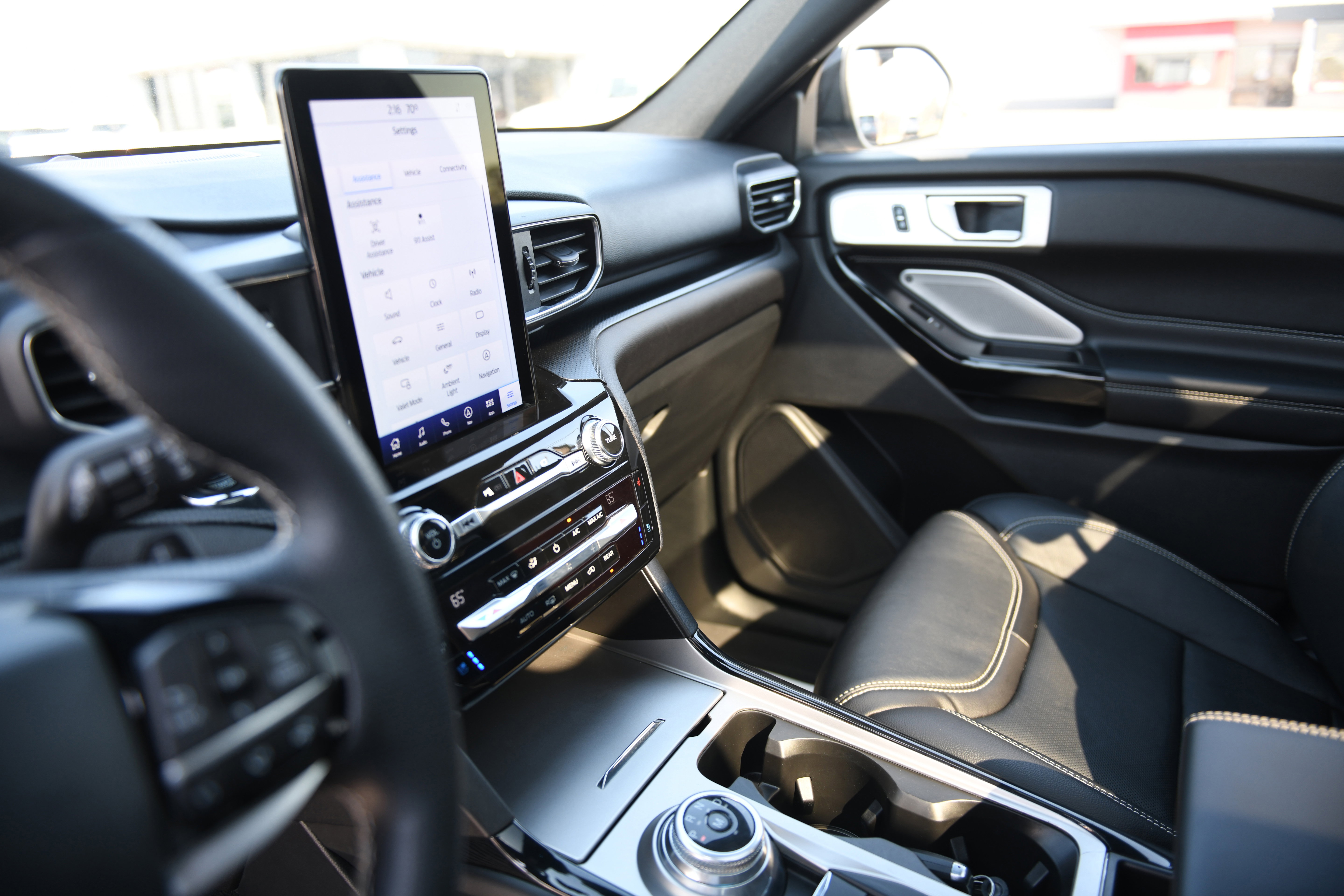 Used 2021 Ford Explorer ST w/ Equipment Group 401A image 18