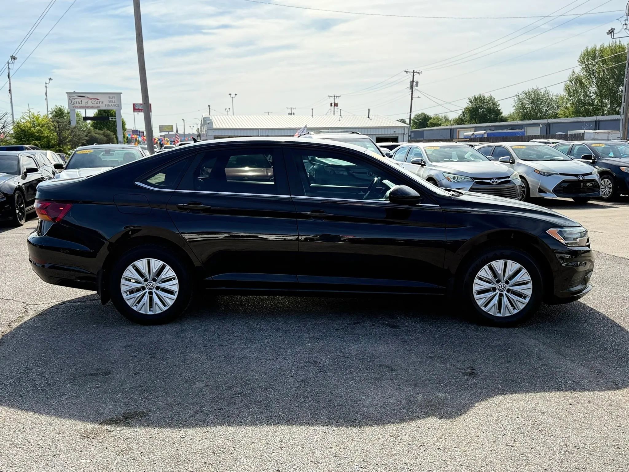 Used 2019 Volkswagen Jetta S FWD image 3