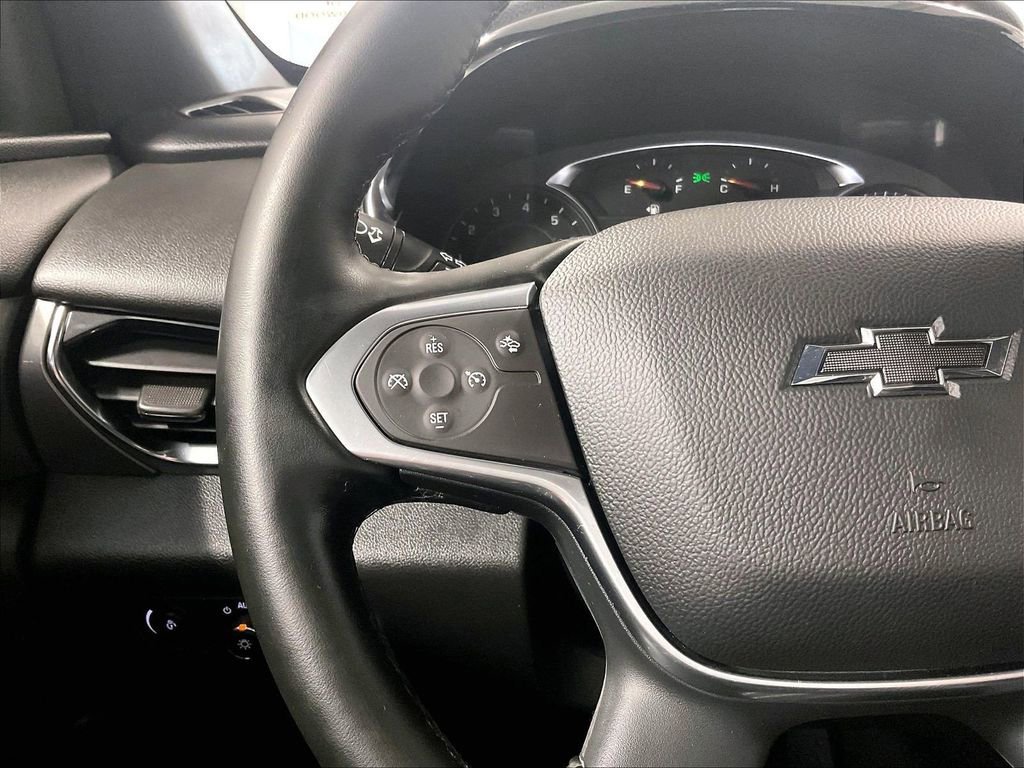 Used 2023 Chevrolet Traverse LT w/ Midnight/Sport Edition AWD/4WD image 23