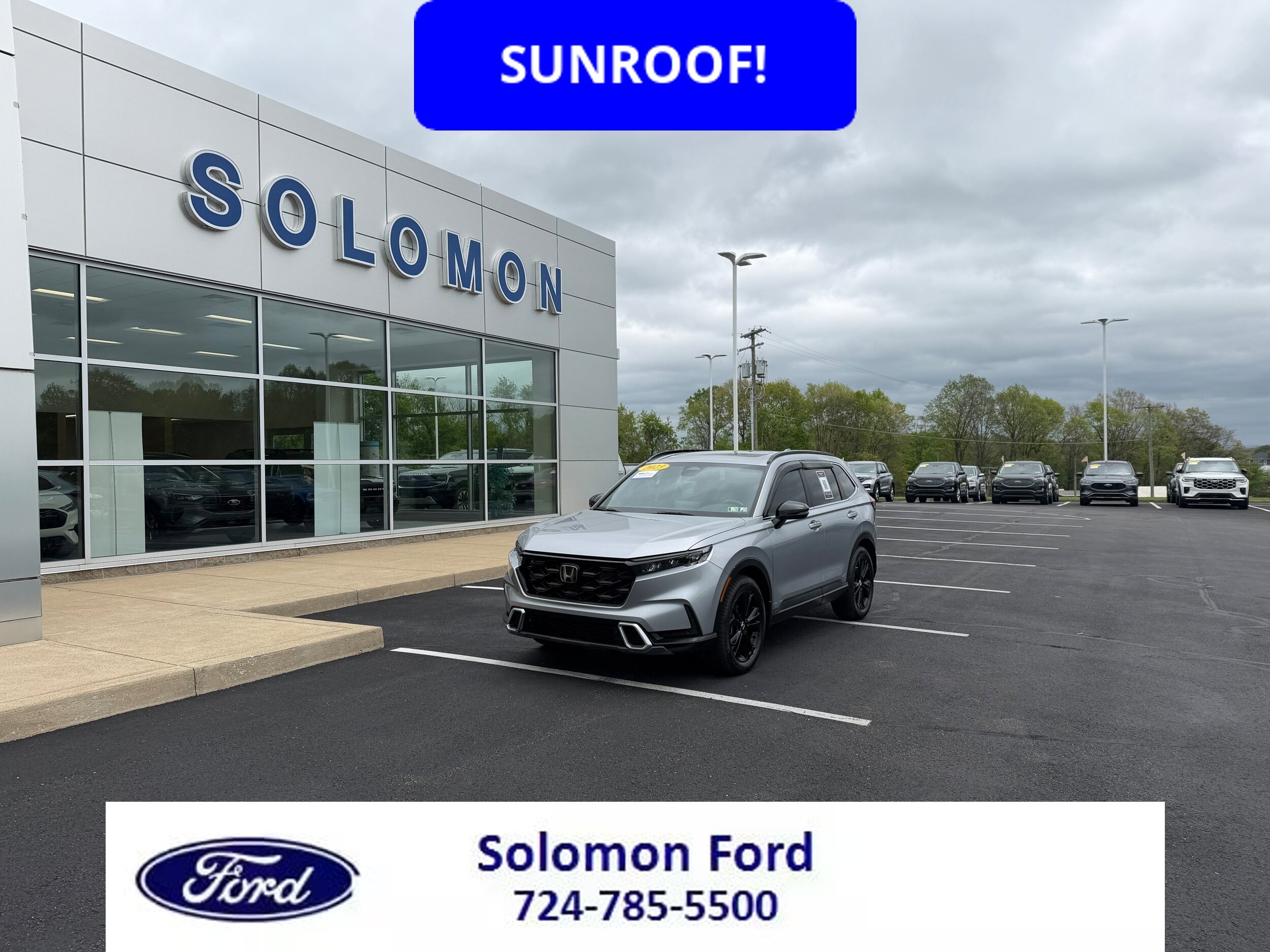 Used 2023 Honda CR-V Sport Touring image 1