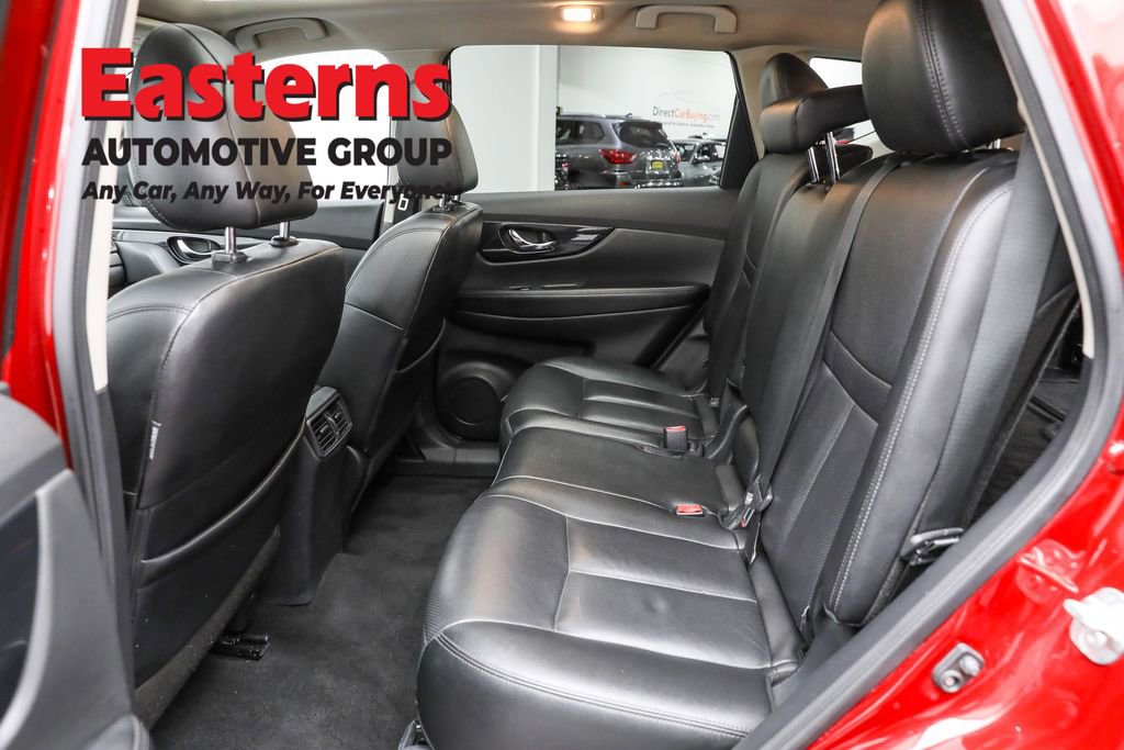 Used 2020 Nissan Rogue SL w/ Premium Package image 23