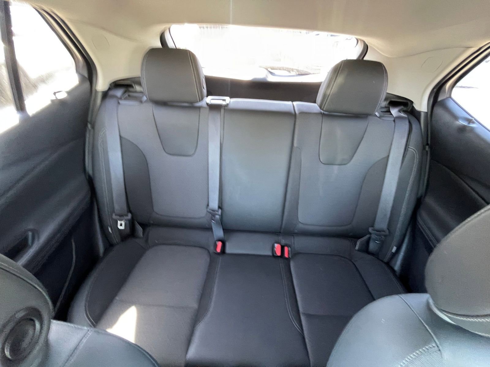 Used 2025 Buick Encore GX Preferred image 38