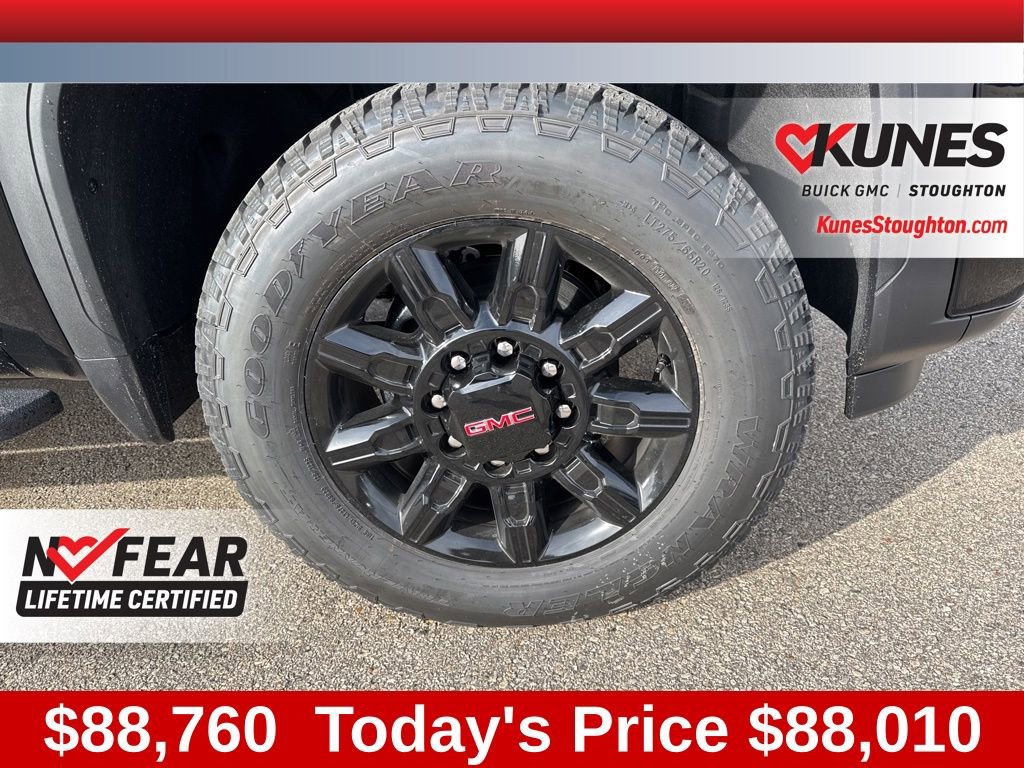 New 2026 GMC Sierra 2500 AT4 image 16