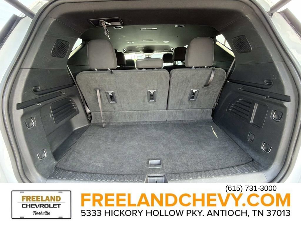 Used 2024 Chevrolet Traverse LT FWD image 15