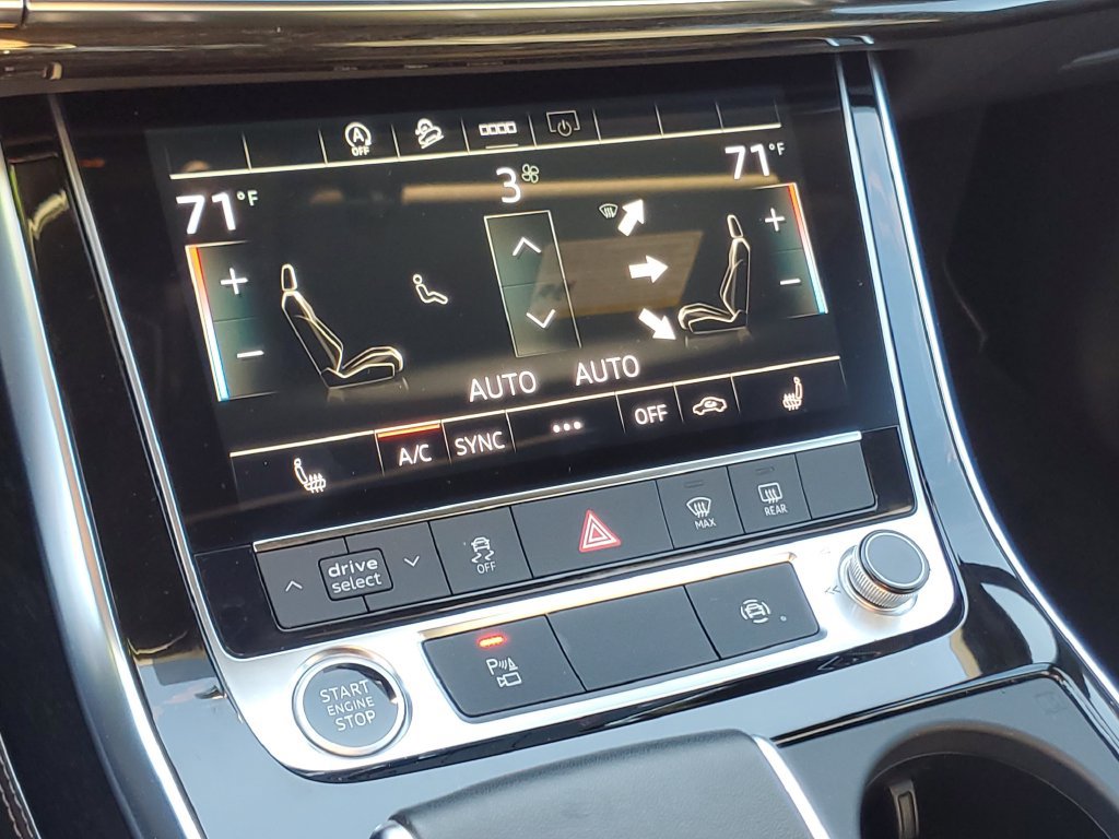 Used 2025 Audi Q7 3.0T Premium Plus AWD/4WD image 25