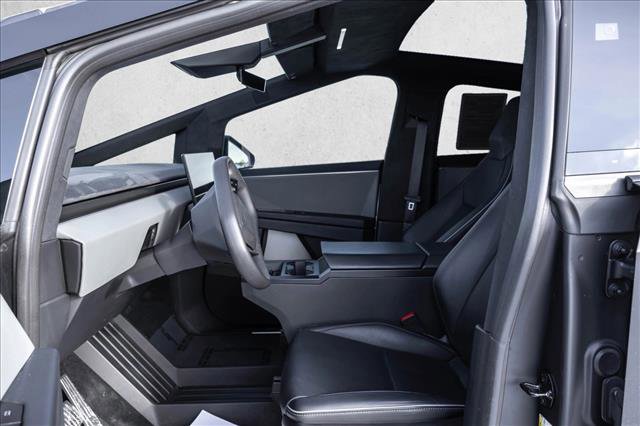 Used 2024 Tesla Cybertruck Cyberbeast image 11