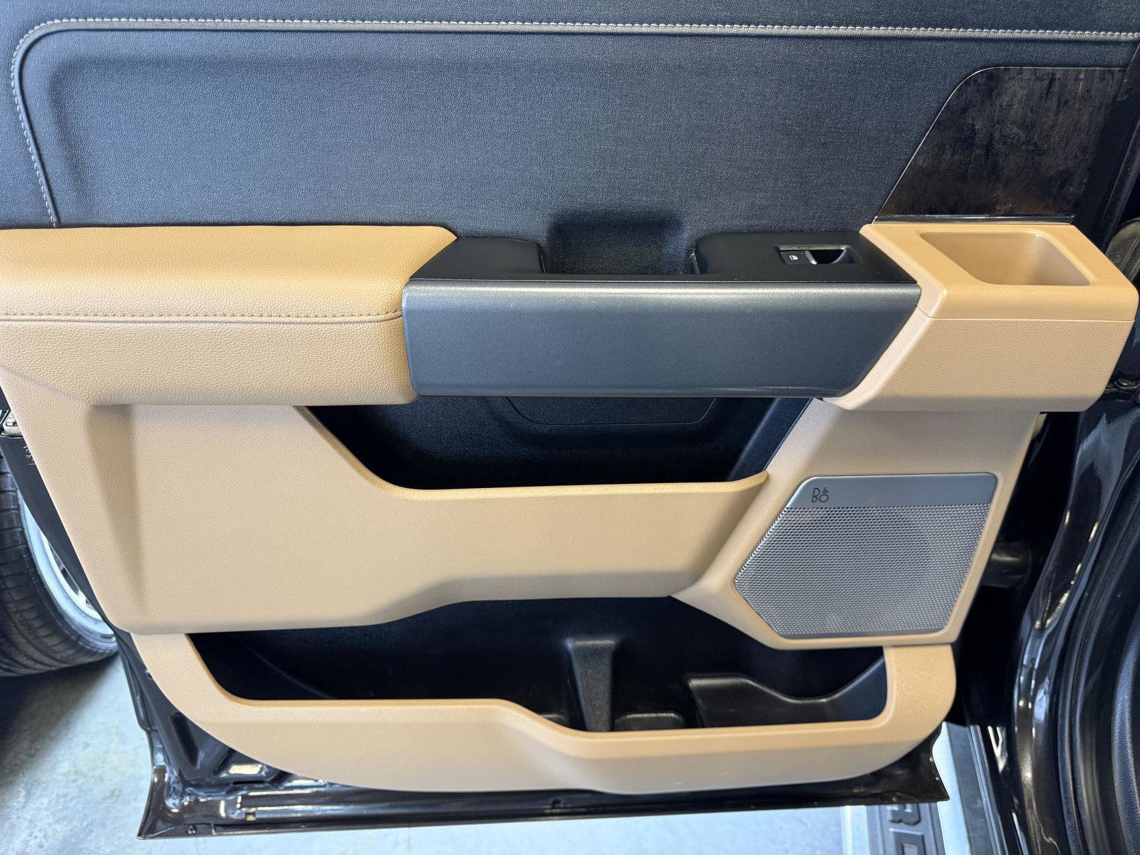 Used 2024 Ford F250 Lariat w/ Chrome Package image 23