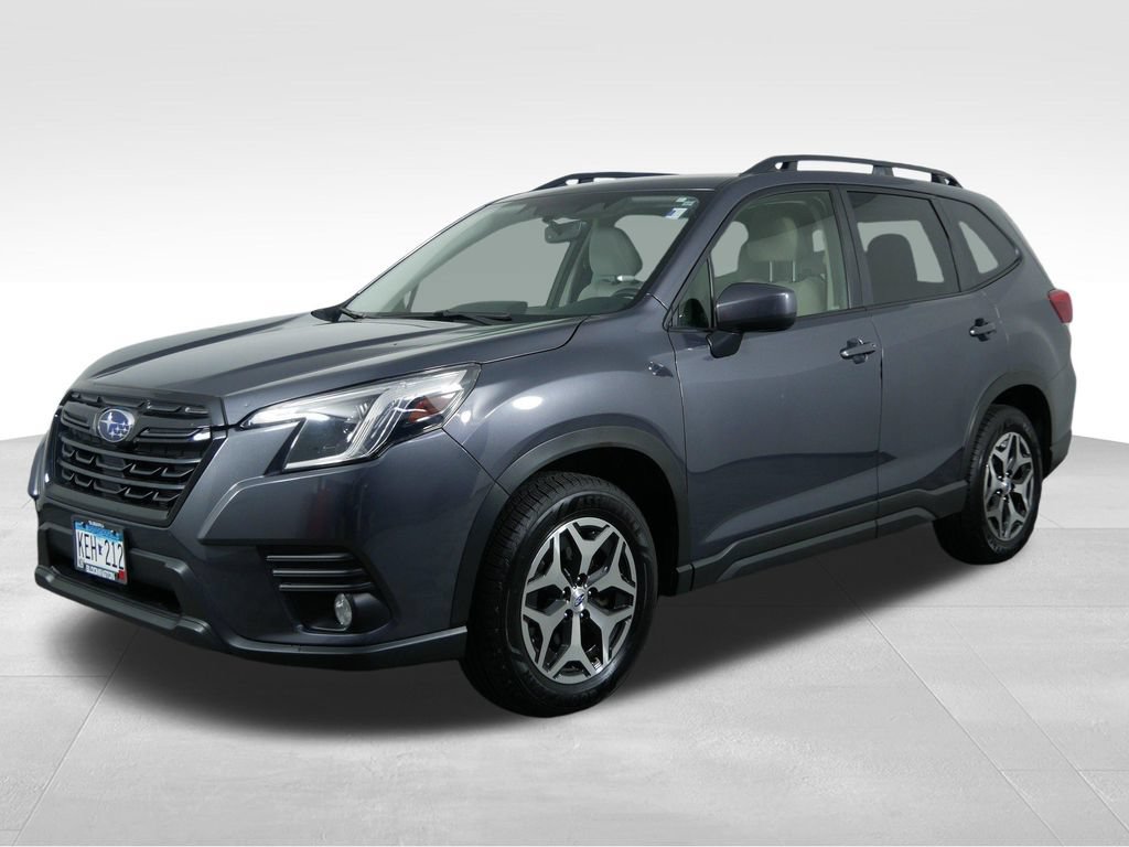 Used 2023 Subaru Forester Premium AWD/4WD image 5