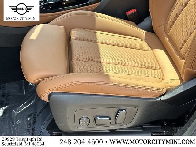 Used 2025 BMW X4 M40i AWD/4WD image 21