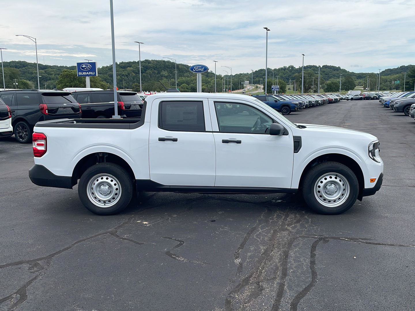 New 2026 Ford Maverick XL w/ Equipment Group 101A AWD/4WD image 6