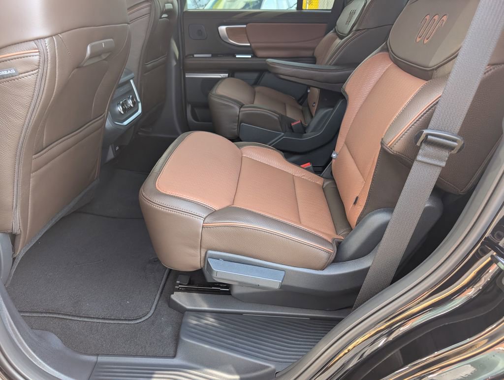 New 2025 Ford Expedition King Ranch image 7