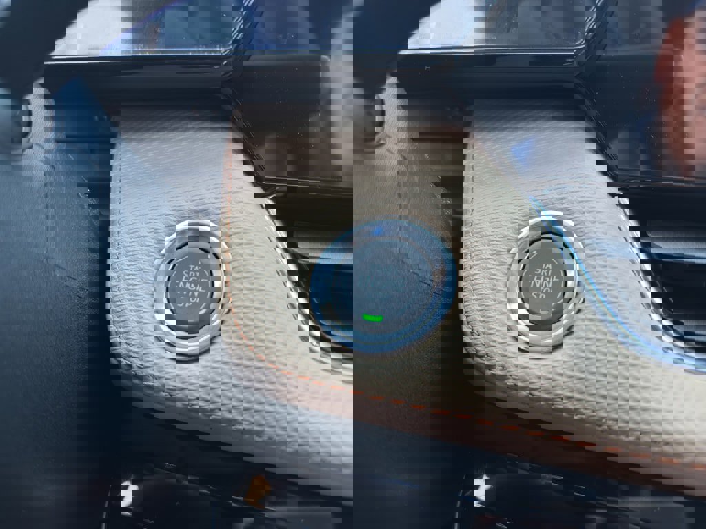 New 2026 Chevrolet Equinox ACTIV w/ Safety and Technology Package image 13