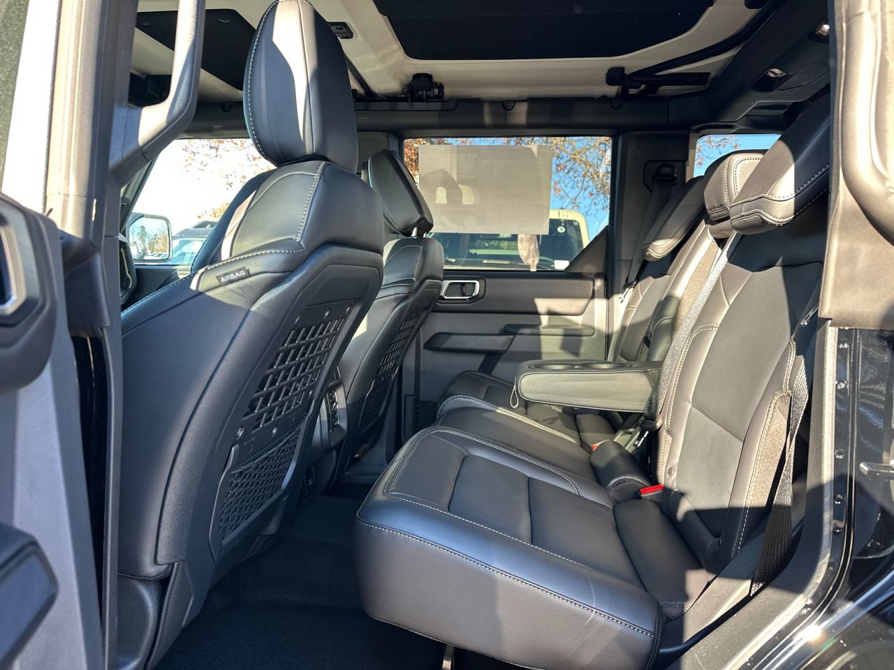 New 2025 Ford Bronco Badlands AWD/4WD image 17