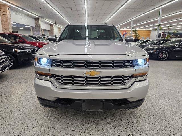 Used 2018 Chevrolet Silverado 1500 Custom w/ Custom Value Package AWD/4WD image 3