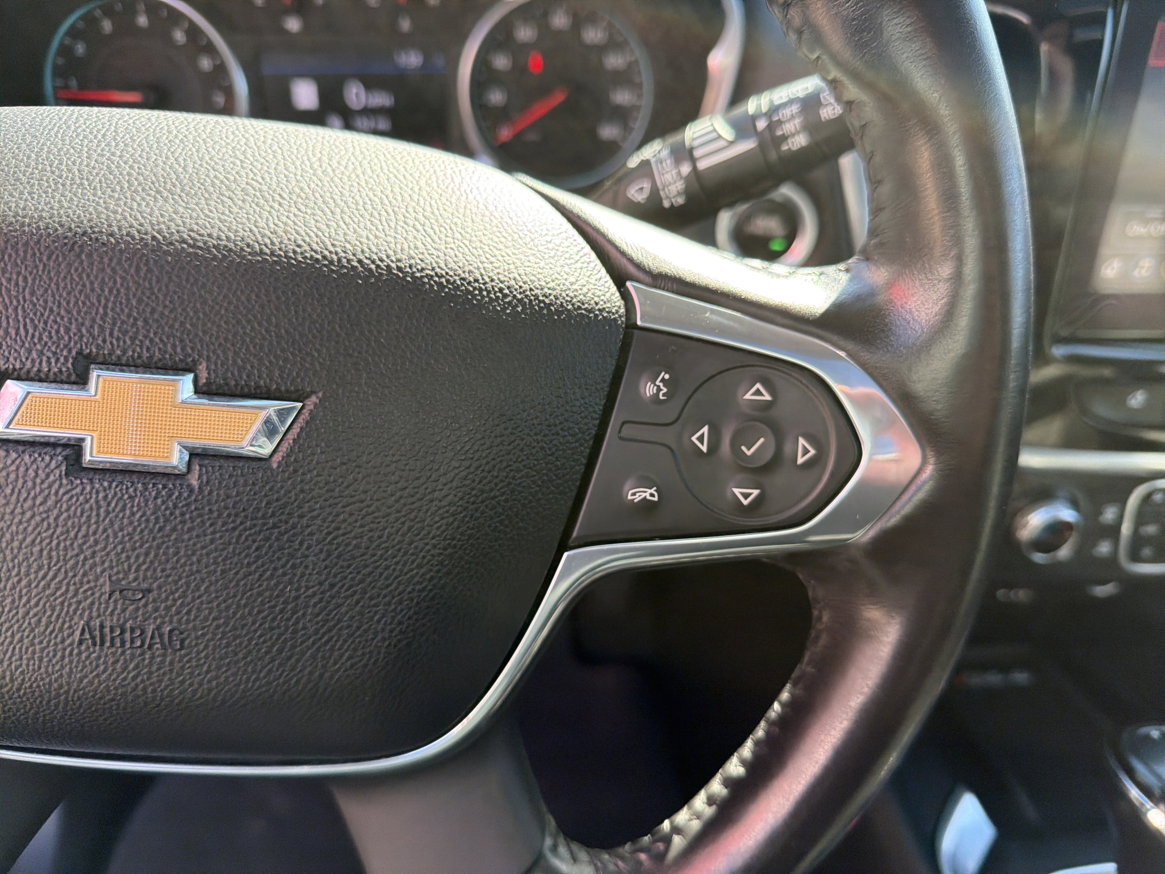 Used 2020 Chevrolet Traverse Premier w/ Redline Edition image 14