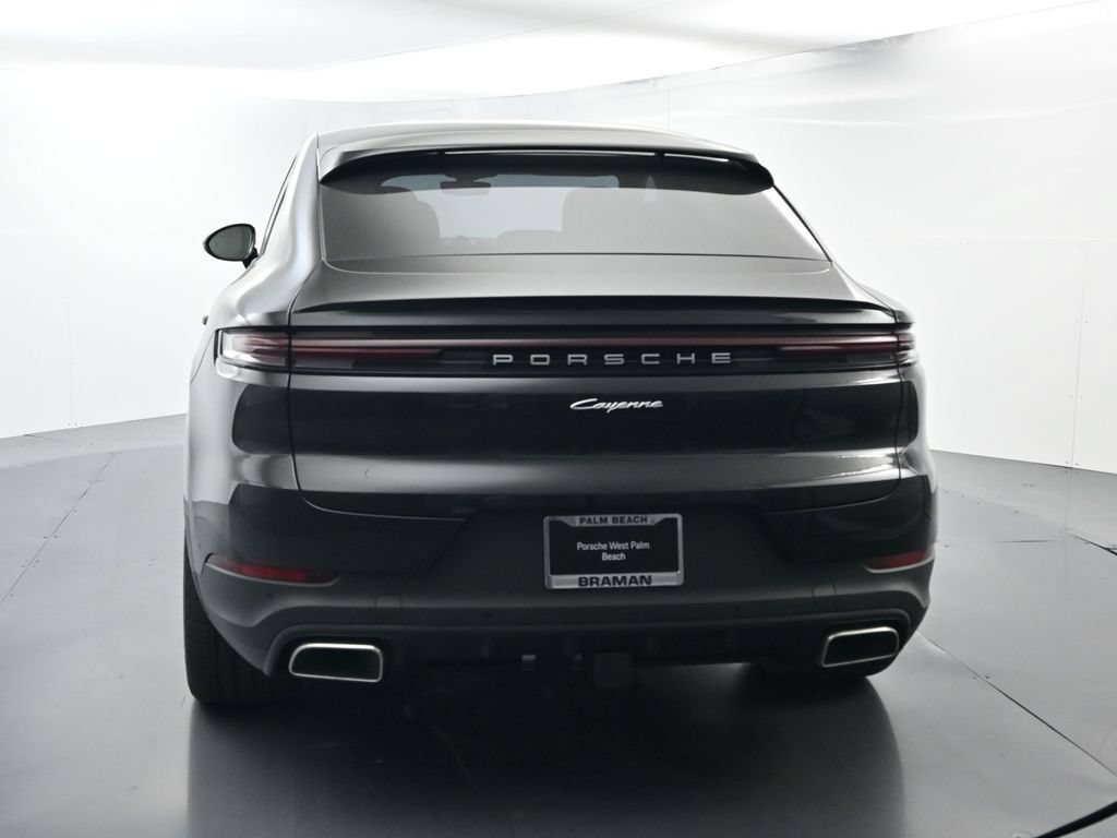 Certified 2026 Porsche Cayenne E-Hybrid Coupe AWD/4WD image 13