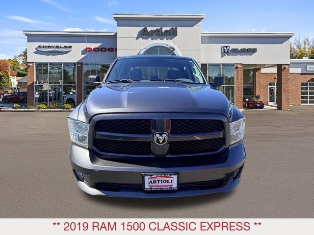 Certified 2019 RAM 1500 Express w/ Express Value Package AWD/4WD image 3