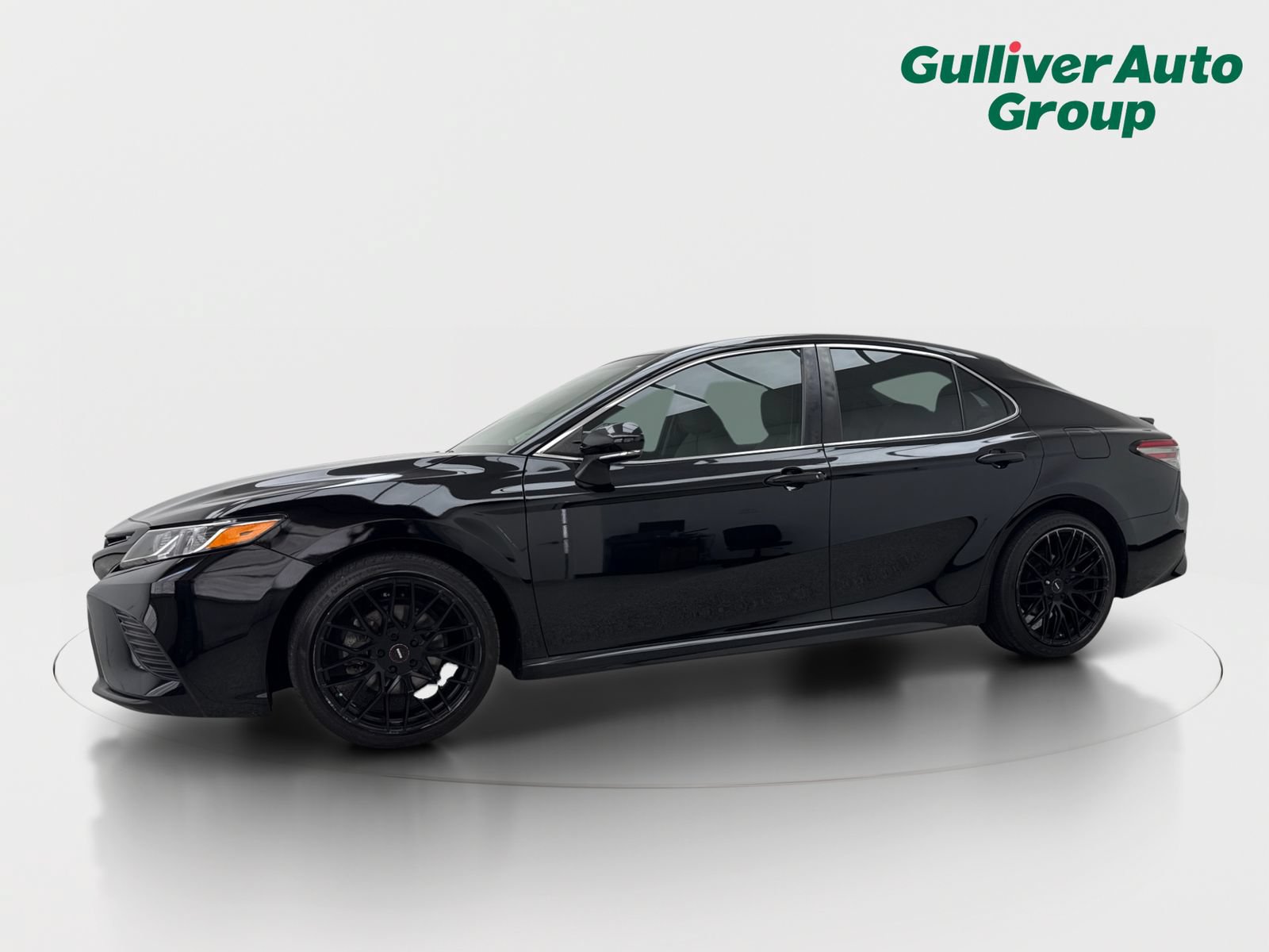 Used 2018 Toyota Camry SE w/ Convenience Package FWD video 2