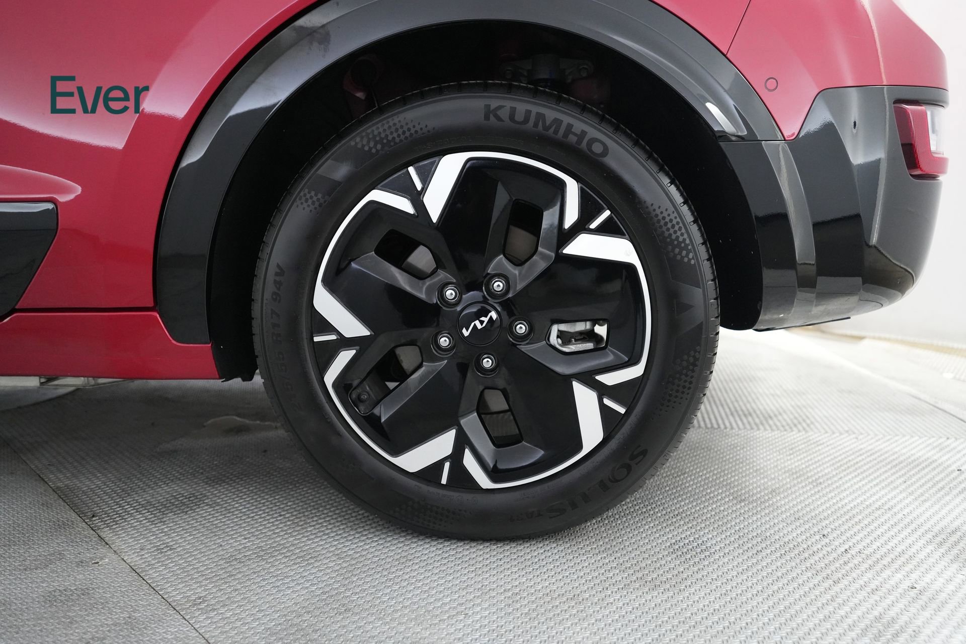 Used 2023 Kia Niro Wave FWD image 9