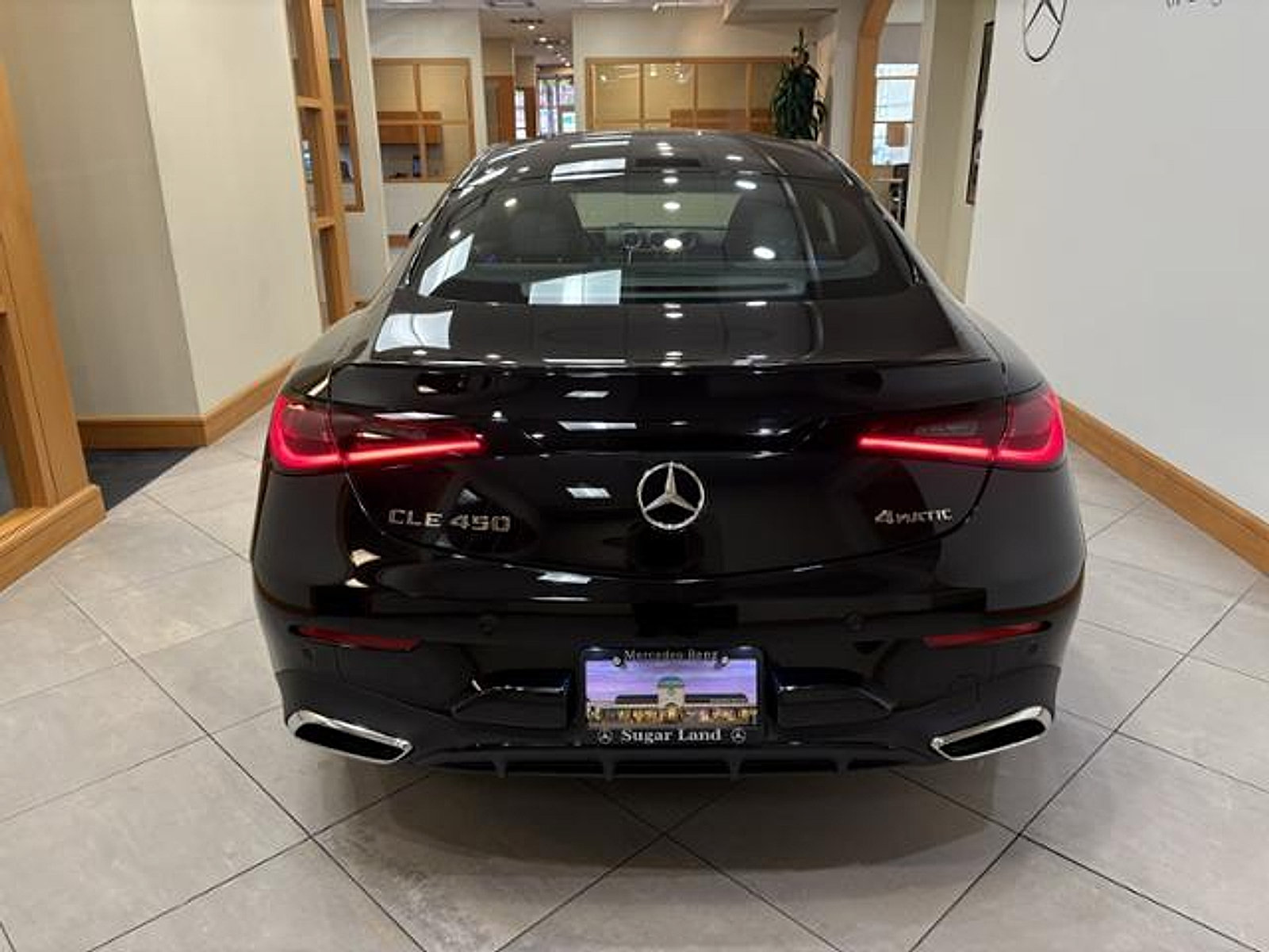 New 2026 Mercedes-Benz CLE 450 4MATIC Coupe image 4