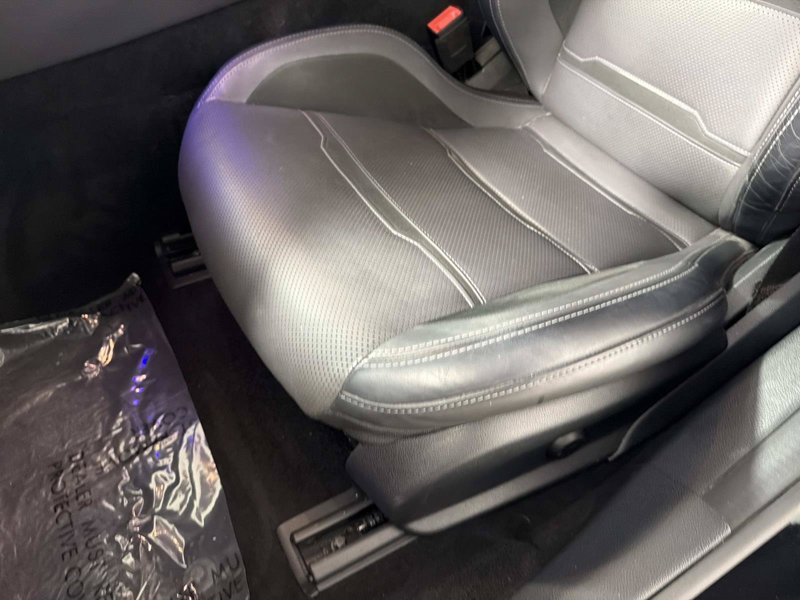 Used 2021 Mercedes-Benz AMG GT 43 w/ Driver Assistance Package image 18