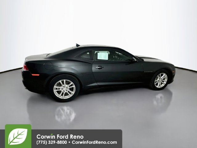 Used 2015 Chevrolet Camaro LS RWD image 8