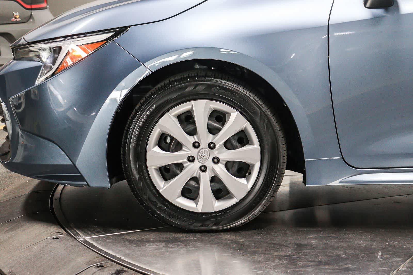 Certified 2023 Toyota Corolla LE FWD image 10