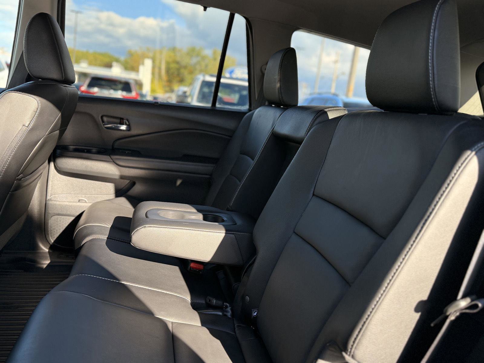 Used 2022 Honda Pilot Special Edition image 13