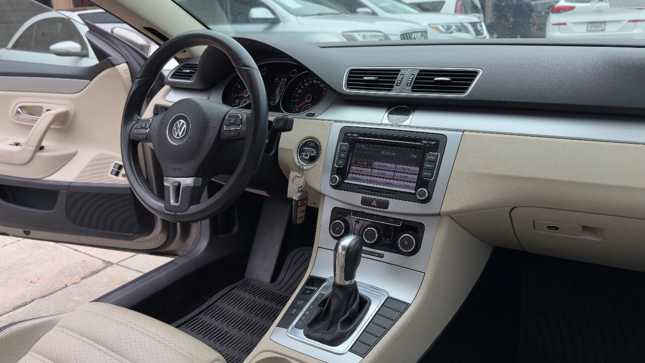 Used 2012 Volkswagen CC Sport image 39