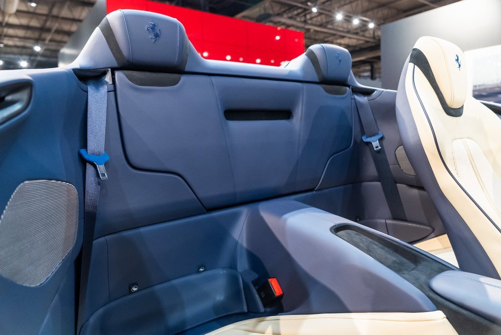 Certified 2024 Ferrari Roma Spider image 40