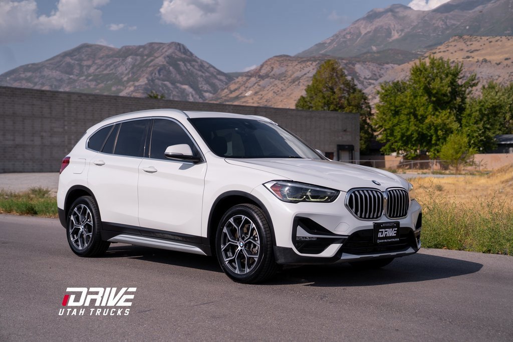 Used 2020 BMW X1 xDrive28i image 1