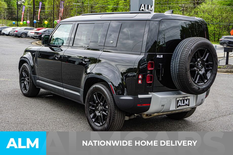 Used 2024 Land Rover Defender 110 S image 5