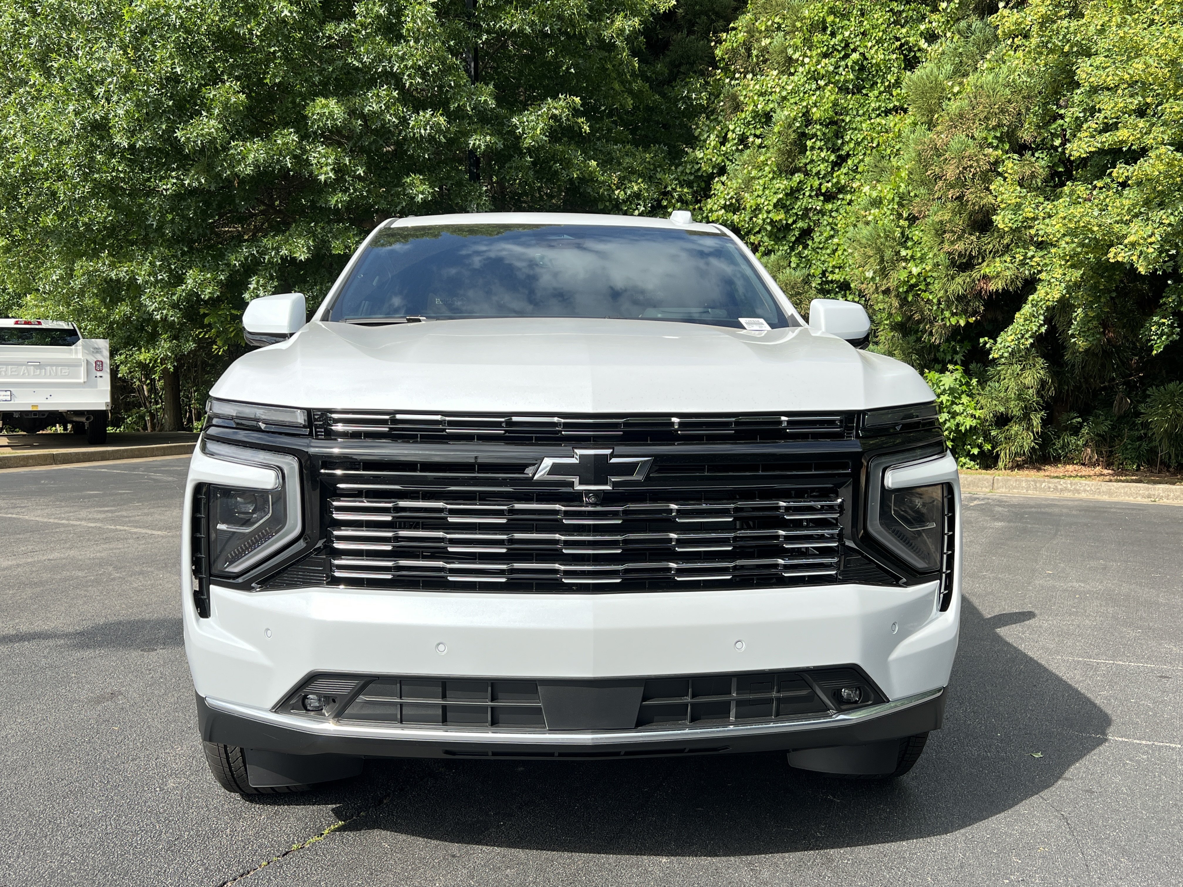 New 2026 Chevrolet Tahoe High Country AWD/4WD image 3