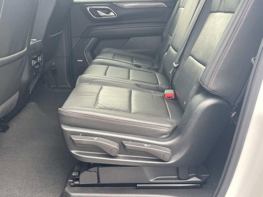 Used 2023 Chevrolet Suburban RST image 14