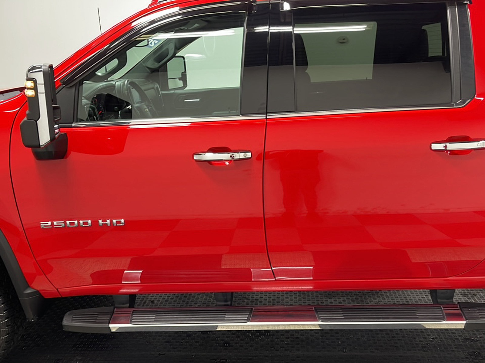 Used 2020 Chevrolet Silverado 2500 LTZ AWD/4WD image 14