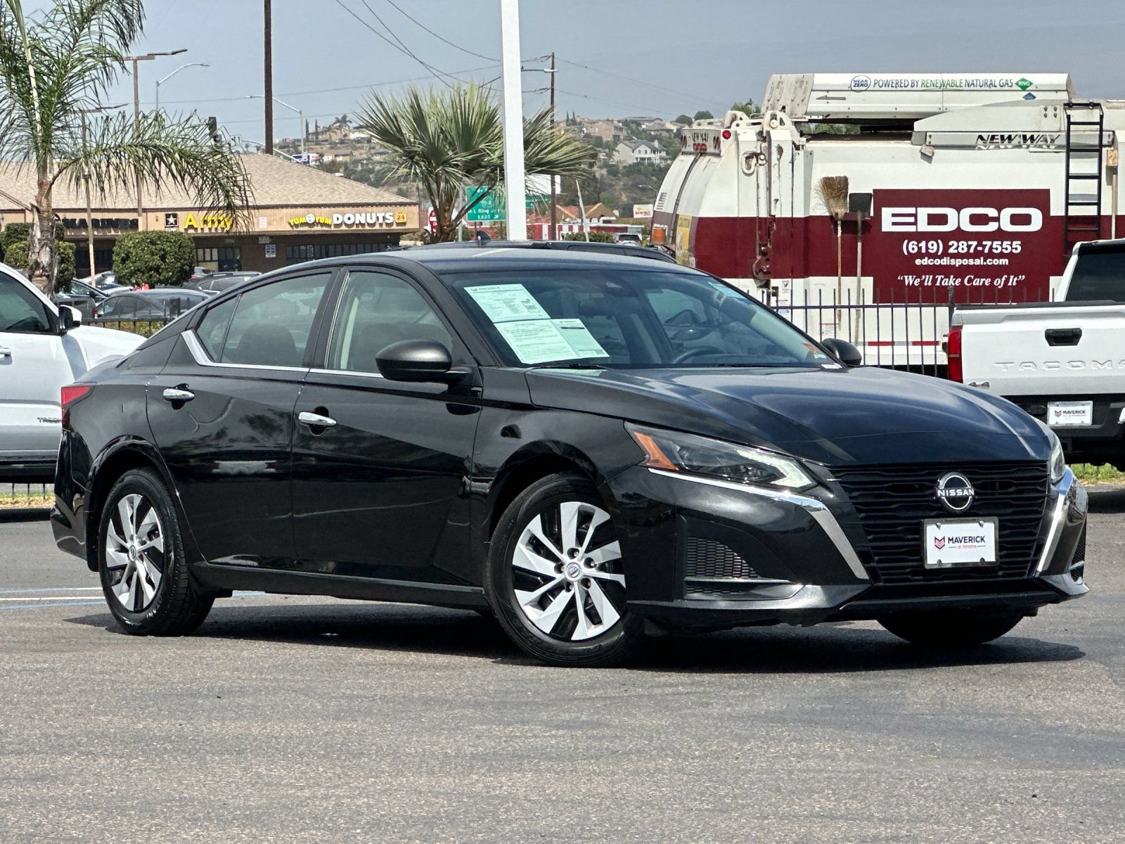 Used 2024 Nissan Altima 2.5 S FWD image 8