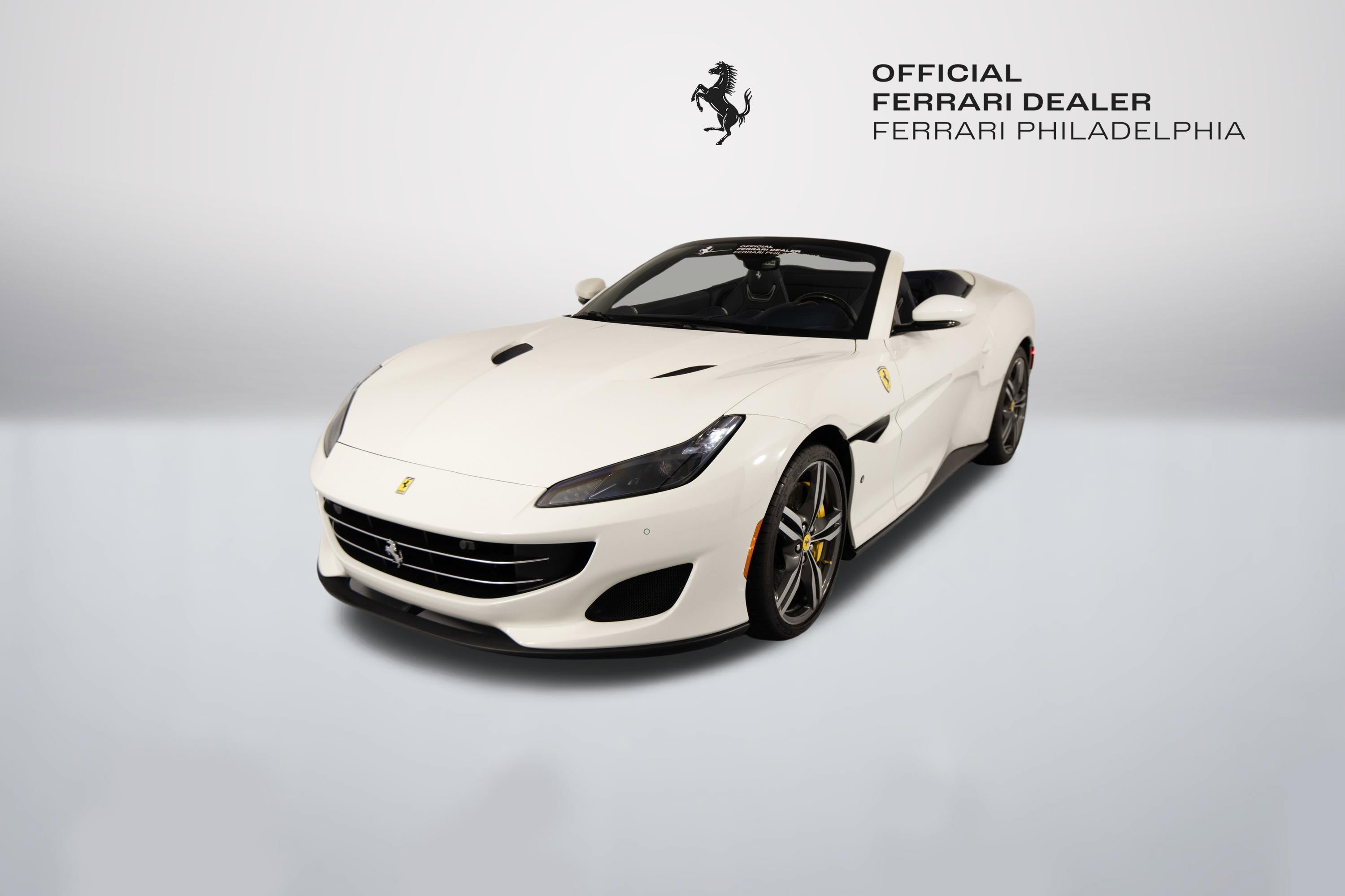 Certified 2020 Ferrari Portofino image 12