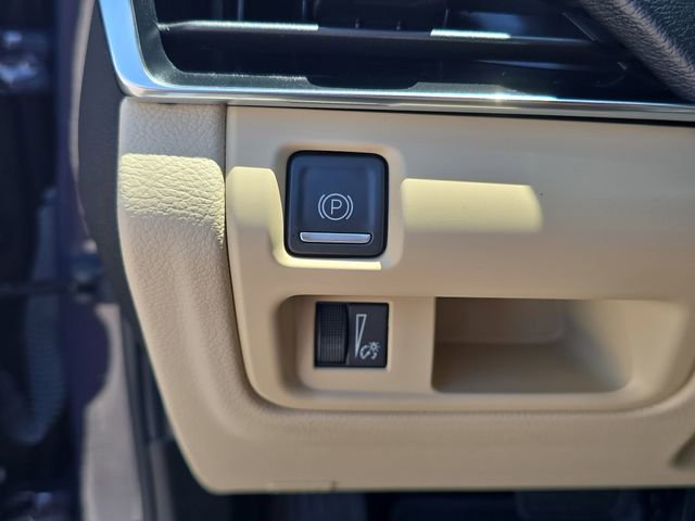 Certified 2024 Cadillac CT5 Luxury RWD image 22