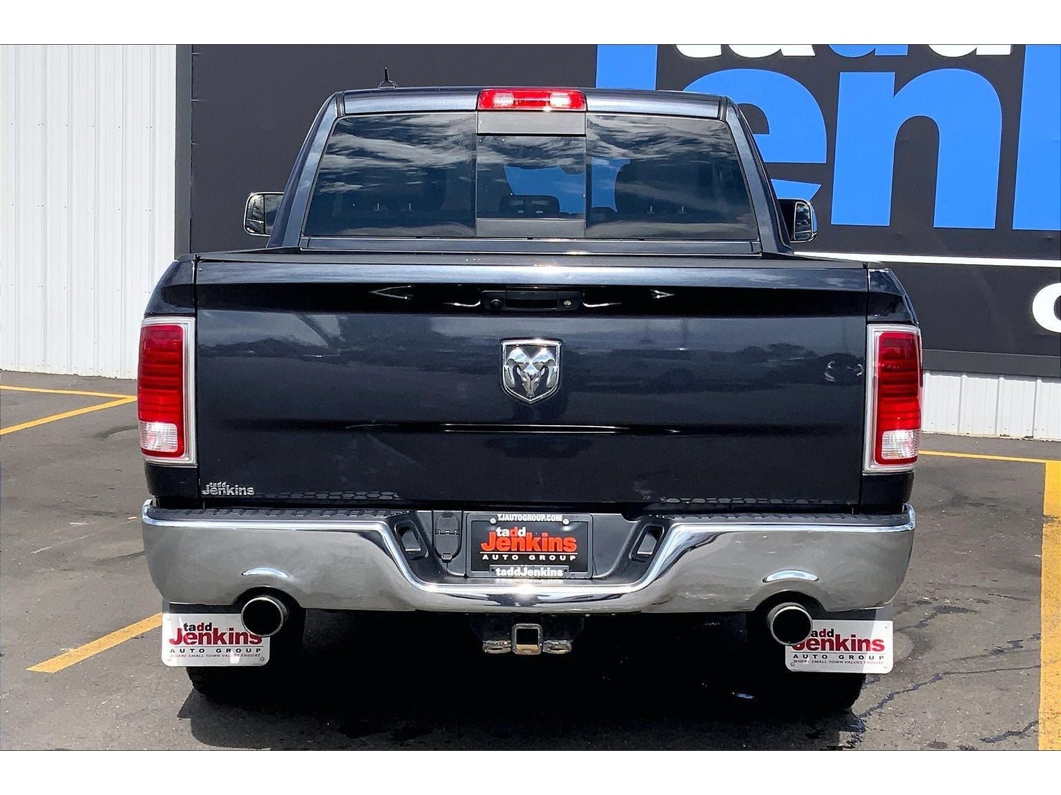 Used 2013 RAM 1500 Laramie w/ Convenience Group AWD/4WD image 4
