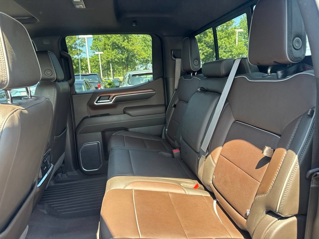 Used 2022 GMC Sierra 1500 Denali w/ Denali Reserve Package AWD/4WD image 15