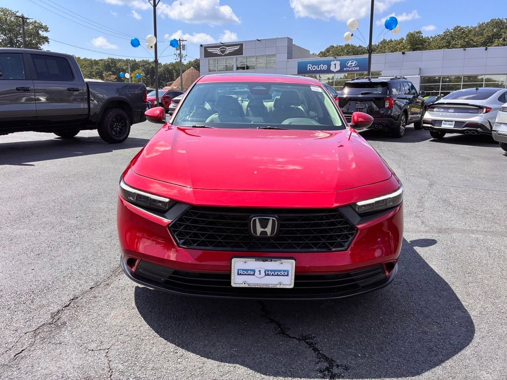 Used 2023 Honda Accord EX image 2
