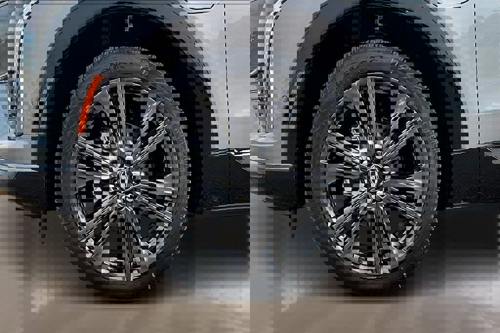 New 2026 Cadillac Optiq Sport 2 w/ LPO, Floor Liner Package image 12