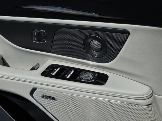New 2026 Lincoln Nautilus Reserve AWD/4WD image 18