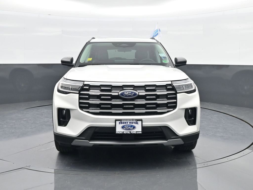 New 2026 Ford Explorer Active w/ Active Comfort Package AWD/4WD image 3