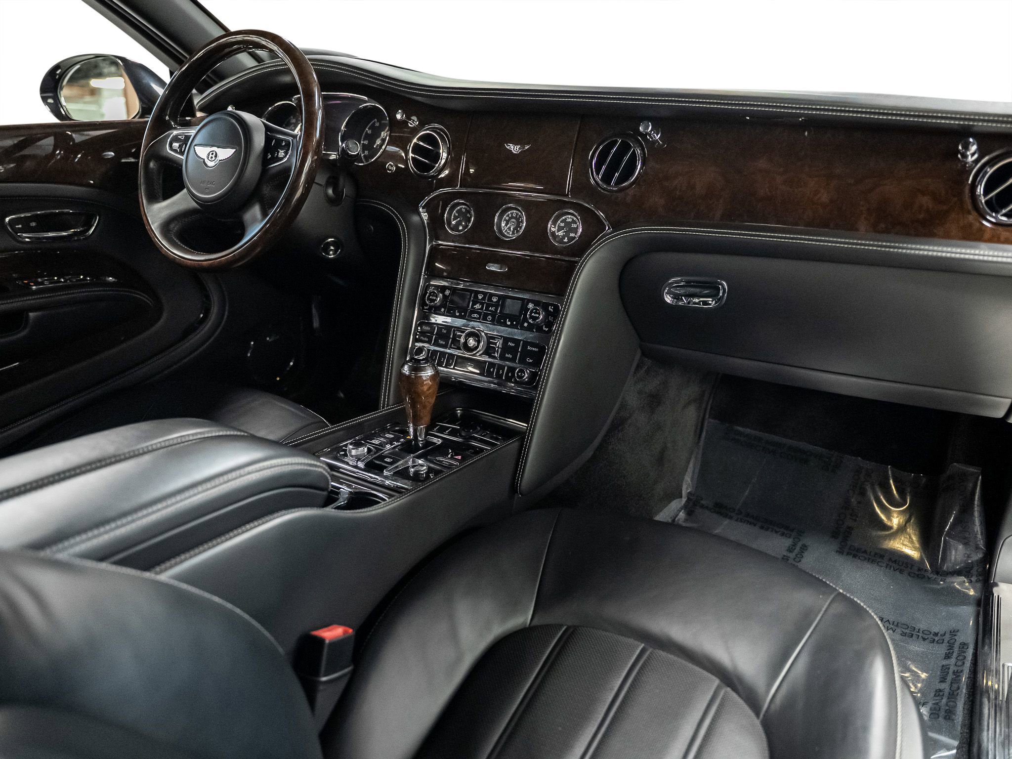 Used 2012 Bentley Mulsanne image 2
