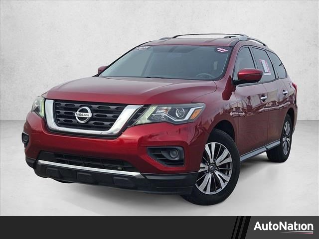 Used 2017 Nissan Pathfinder S image 1