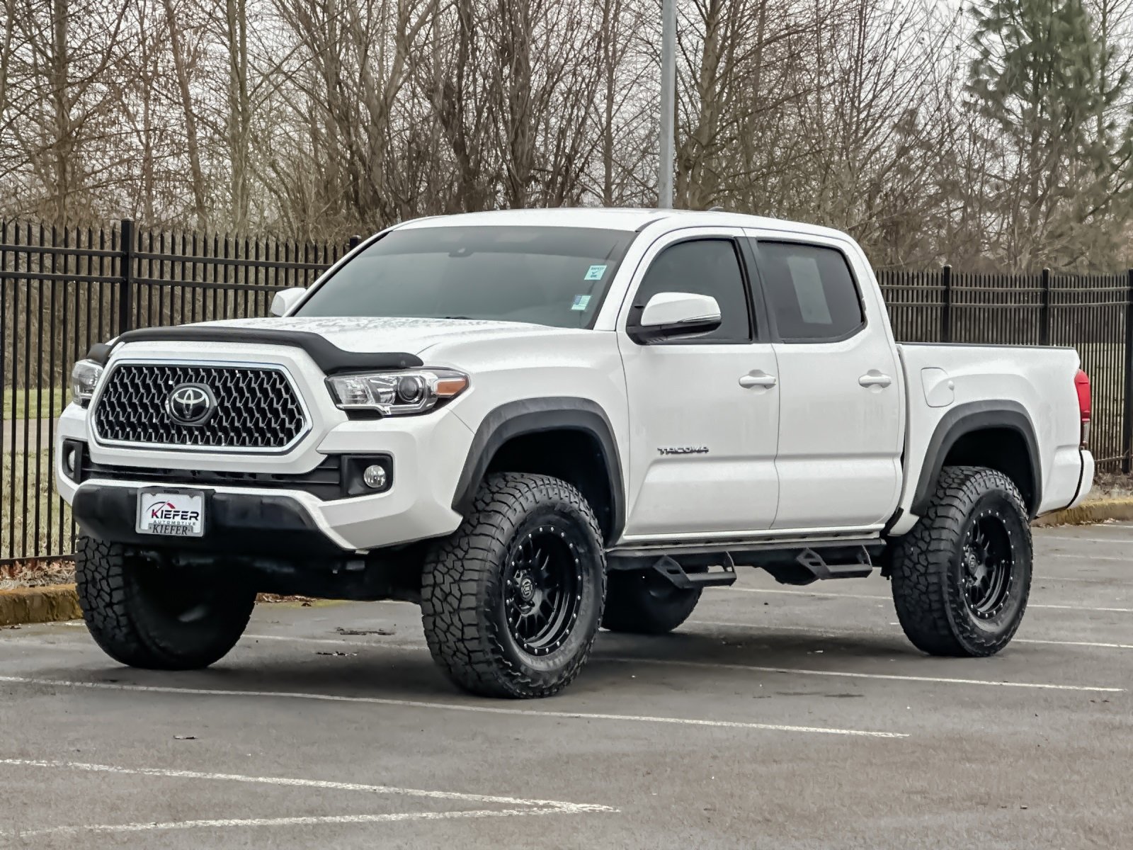 Used 2019 Toyota Tacoma TRD Off-Road image 7