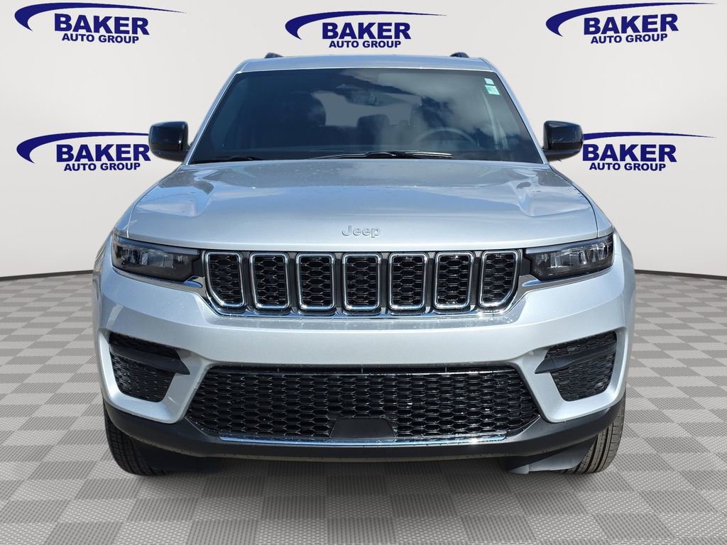 New 2026 Jeep Grand Cherokee Laredo X image 8